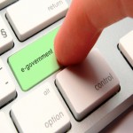 اعتماد التكنولوجيا و استحداث الحكومة الالكترونية في العراق