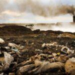 معضلة التلوث البيئي: المسببات وخيارات المواجهة