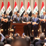 عامٌ انقضى: حكومة السيد السوداني في الميزان الاقتصادي: برامج طموحة وتحديات عميقة