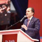 فاتح إربكان وحزب الرفاه الجديد: نجوم جديدة في سماء السياسة التركية في العقد القادم؟